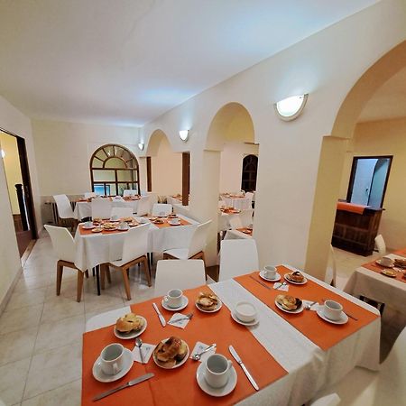 Hotel Provincia Трелью Екстер'єр фото